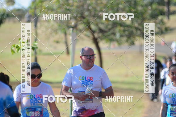 Buy your photos of the eventColor Race Brasil - Campinas on Fotop