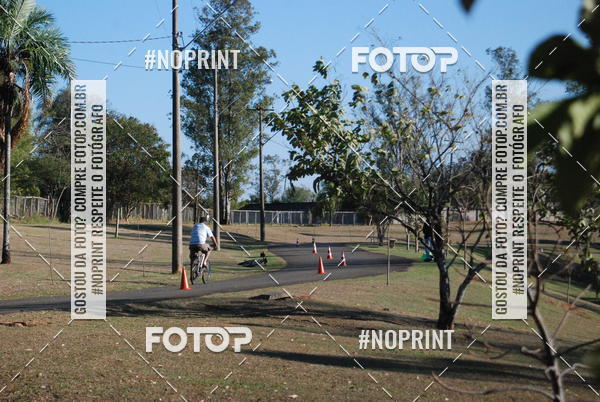 Buy your photos of the eventColor Race Brasil - Campinas on Fotop