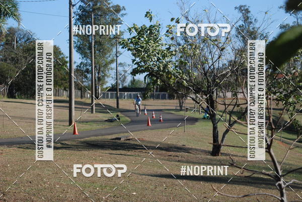 Buy your photos of the eventColor Race Brasil - Campinas on Fotop