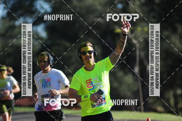 Buy your photos of the eventColor Race Brasil - Campinas on Fotop