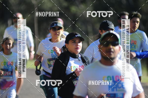 Compre as suas fotos do eventoColor Race Brasil - Campinas no Fotop