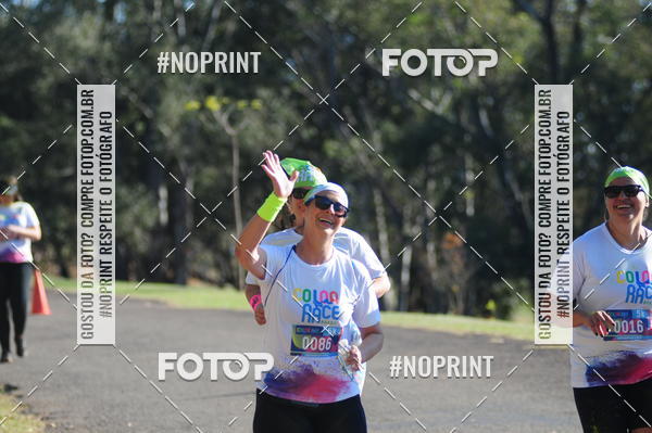 Compre as suas fotos do eventoColor Race Brasil - Campinas no Fotop