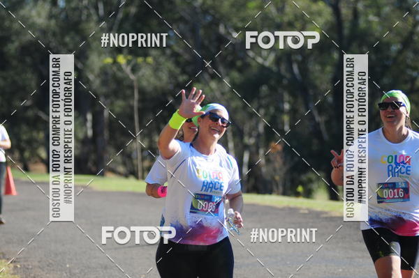 Compre as suas fotos do eventoColor Race Brasil - Campinas no Fotop