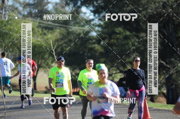 Compre as suas fotos do eventoColor Race Brasil - Campinas no Fotop