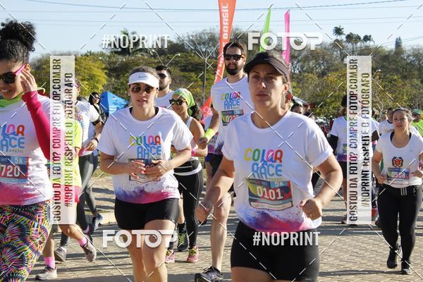 Buy your photos of the eventColor Race Brasil - Campinas on Fotop