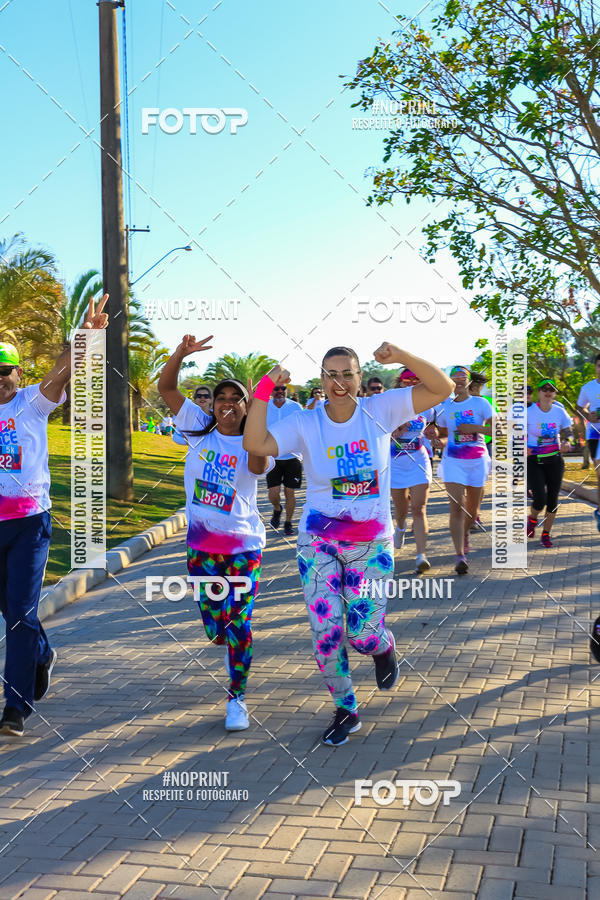Buy your photos of the eventColor Race Brasil - Campinas on Fotop
