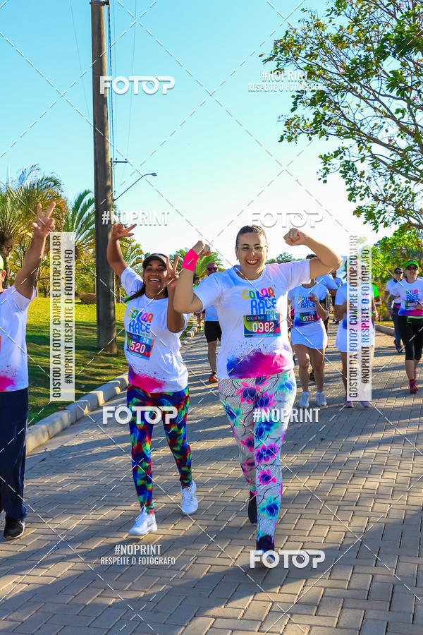 Buy your photos of the eventColor Race Brasil - Campinas on Fotop