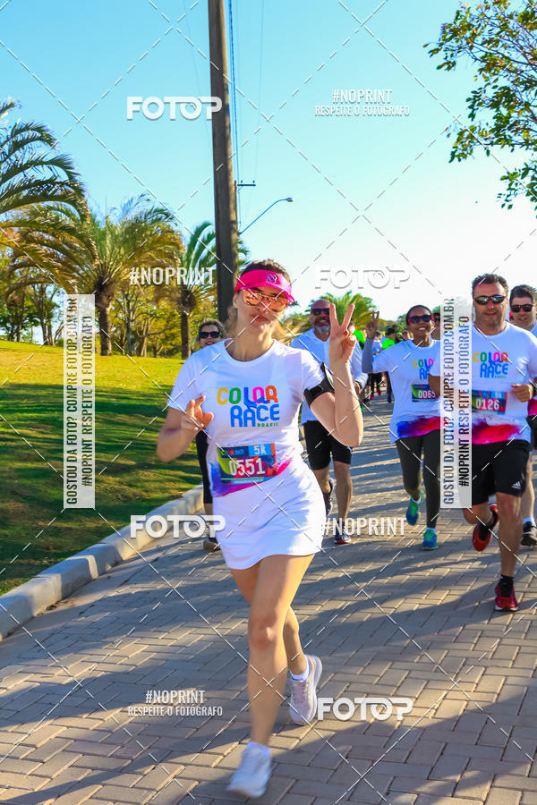 Buy your photos of the eventColor Race Brasil - Campinas on Fotop