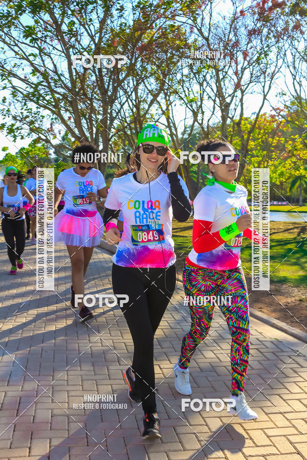 Buy your photos of the eventColor Race Brasil - Campinas on Fotop