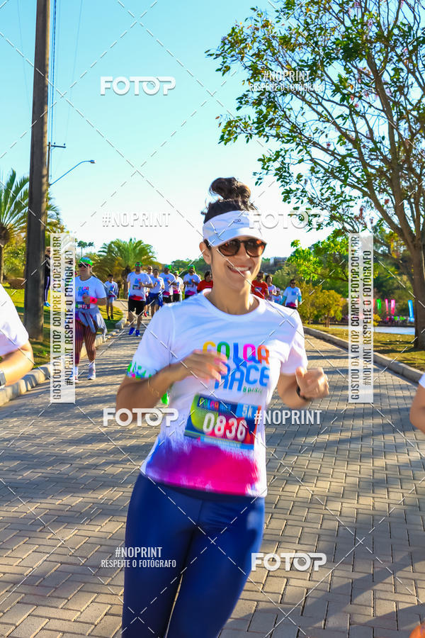 Buy your photos of the eventColor Race Brasil - Campinas on Fotop