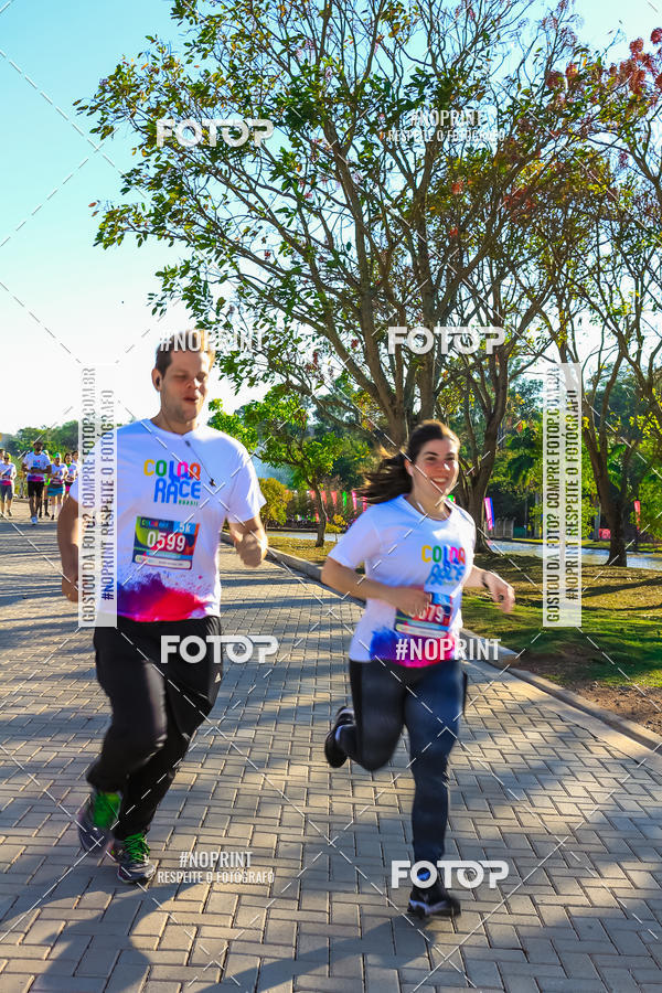 Buy your photos of the eventColor Race Brasil - Campinas on Fotop