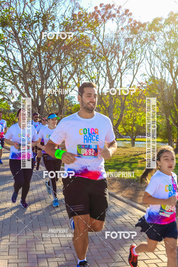 Buy your photos of the eventColor Race Brasil - Campinas on Fotop