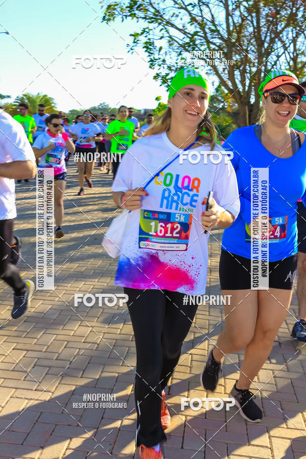 Buy your photos of the eventColor Race Brasil - Campinas on Fotop