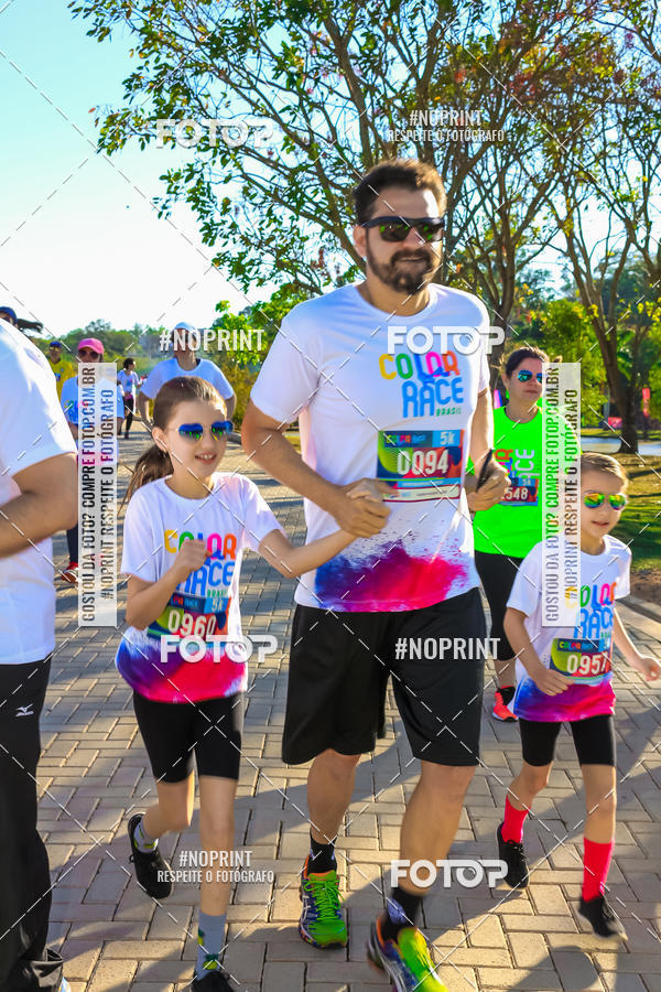 Buy your photos of the eventColor Race Brasil - Campinas on Fotop
