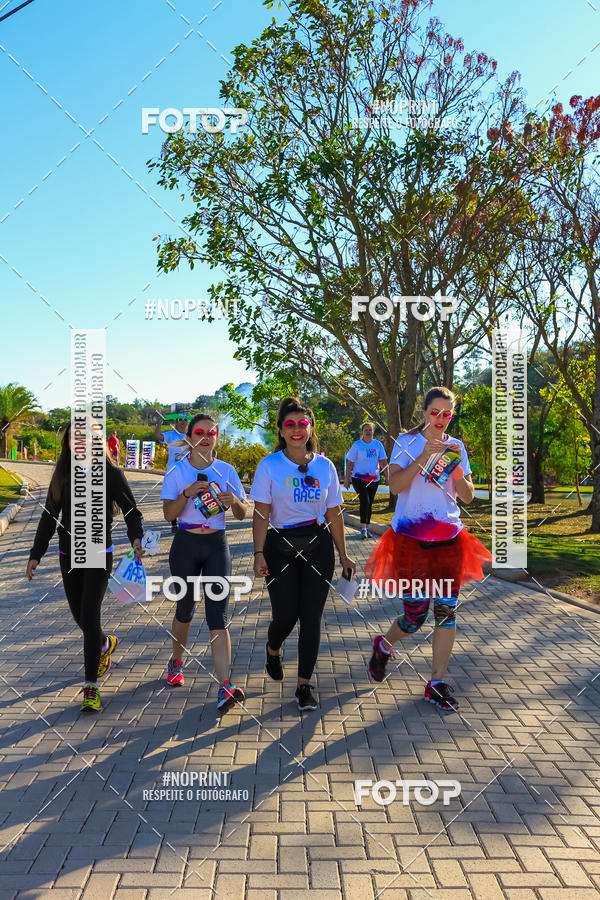 Buy your photos of the eventColor Race Brasil - Campinas on Fotop