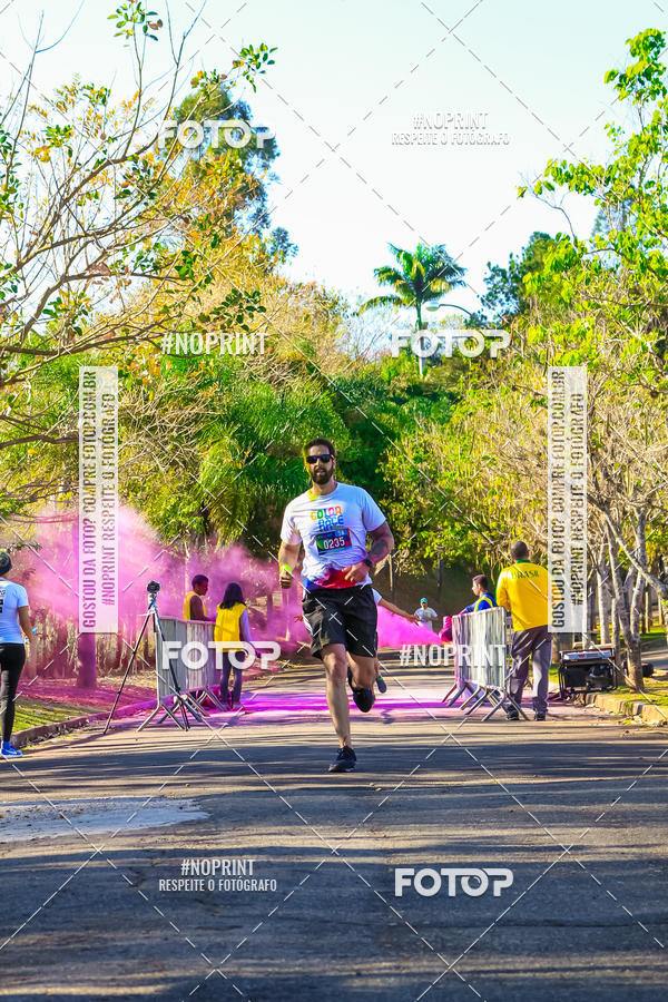 Buy your photos of the eventColor Race Brasil - Campinas on Fotop