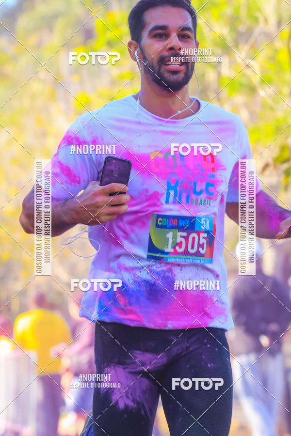 Buy your photos of the eventColor Race Brasil - Campinas on Fotop