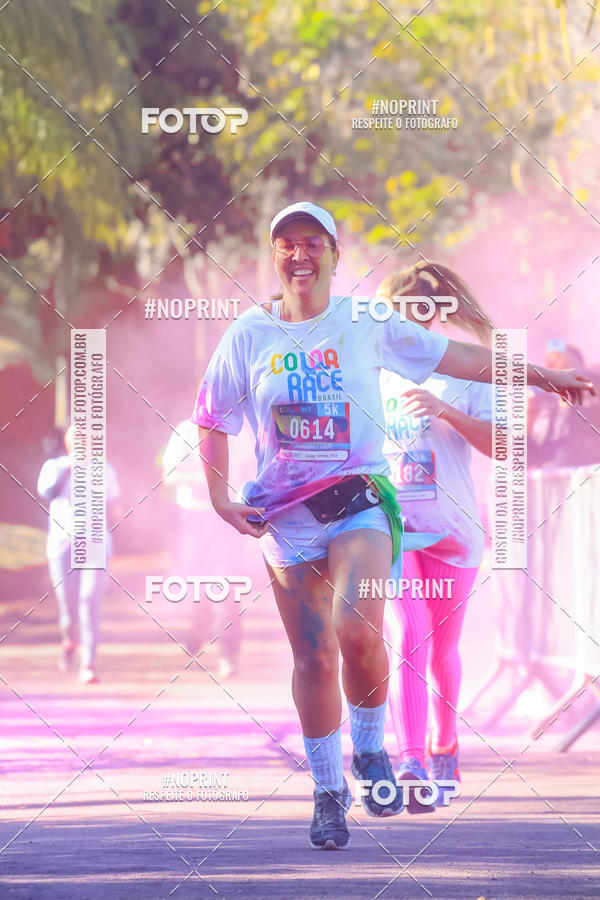 Buy your photos of the eventColor Race Brasil - Campinas on Fotop