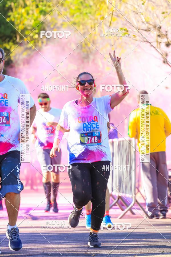 Buy your photos of the eventColor Race Brasil - Campinas on Fotop