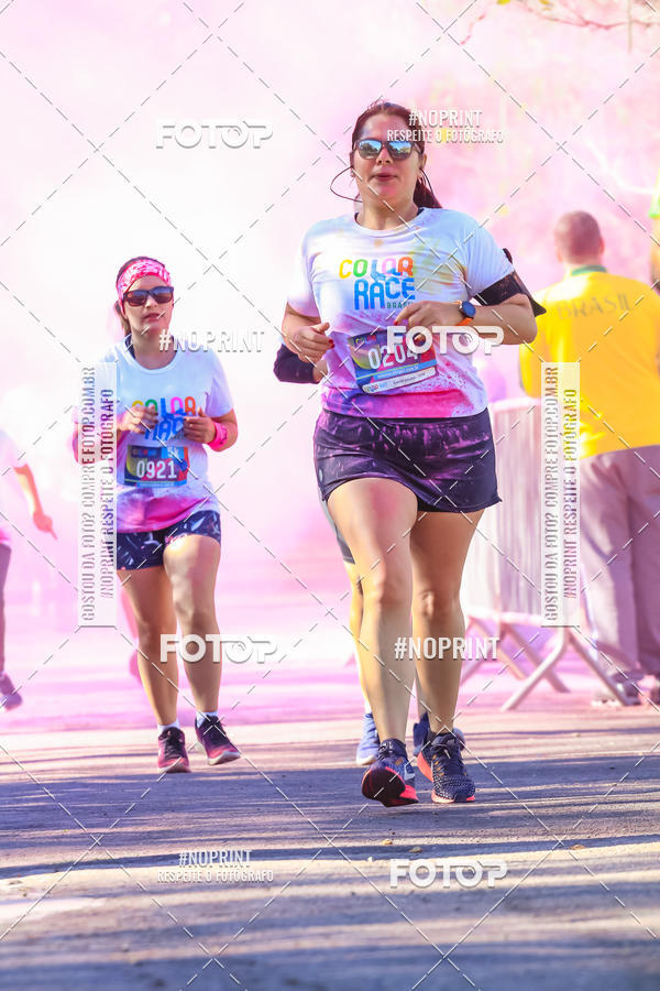 Buy your photos of the eventColor Race Brasil - Campinas on Fotop