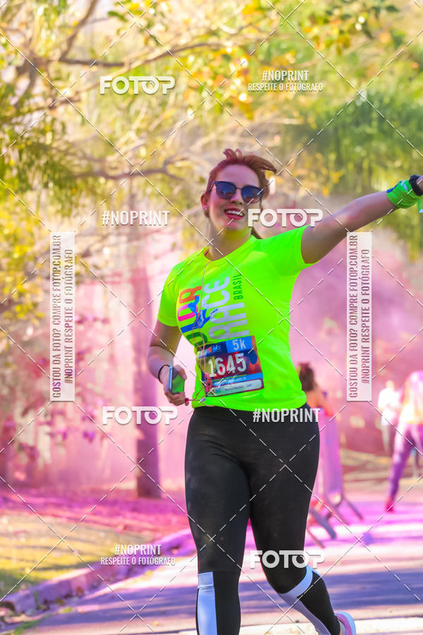 Buy your photos of the eventColor Race Brasil - Campinas on Fotop