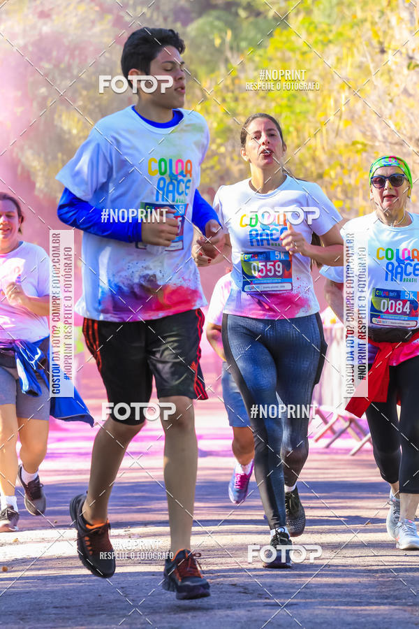 Buy your photos of the eventColor Race Brasil - Campinas on Fotop