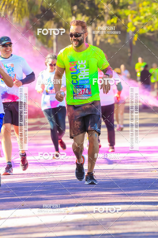 Buy your photos of the eventColor Race Brasil - Campinas on Fotop
