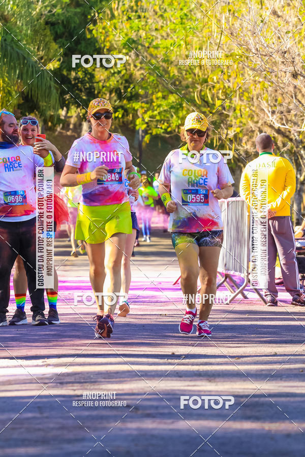Buy your photos of the eventColor Race Brasil - Campinas on Fotop