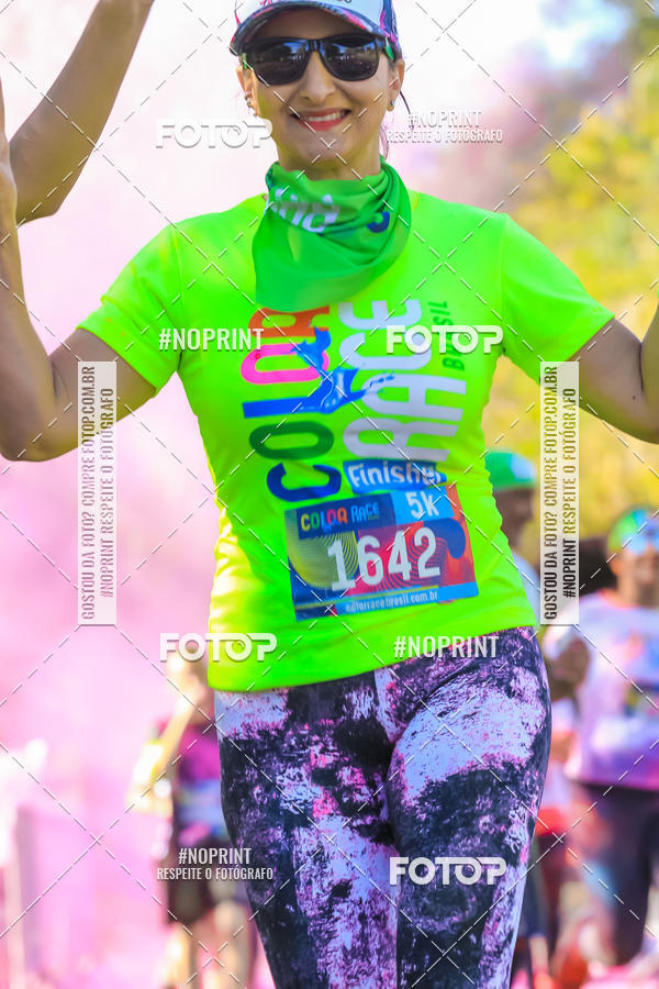 Buy your photos of the eventColor Race Brasil - Campinas on Fotop