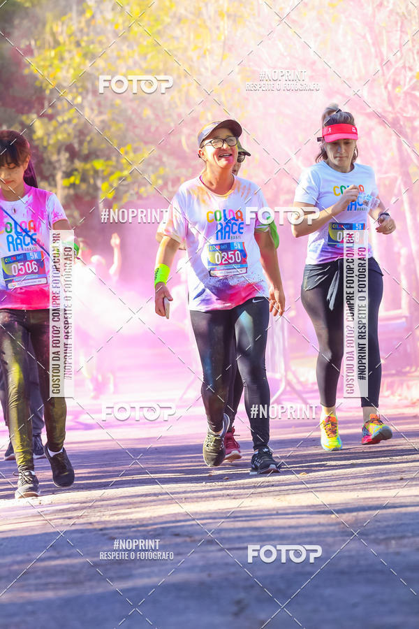 Buy your photos of the eventColor Race Brasil - Campinas on Fotop