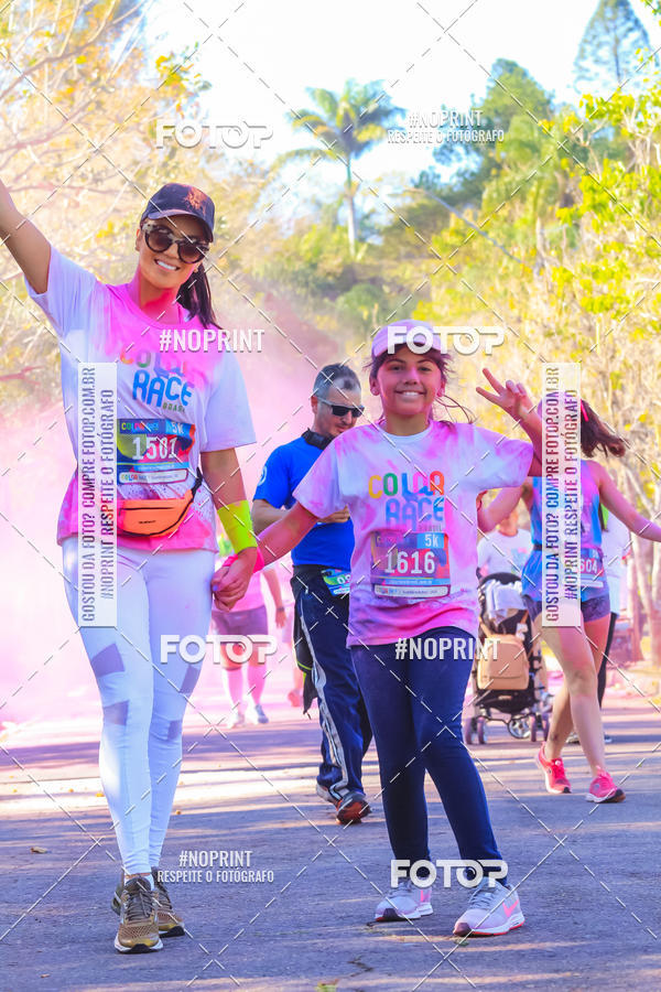 Buy your photos of the eventColor Race Brasil - Campinas on Fotop