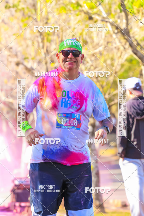Buy your photos of the eventColor Race Brasil - Campinas on Fotop