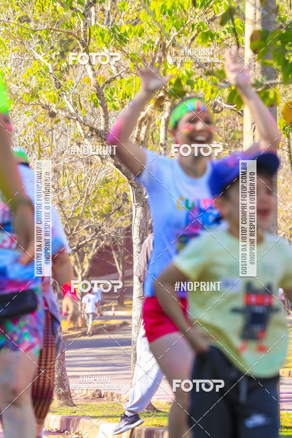 Buy your photos of the eventColor Race Brasil - Campinas on Fotop