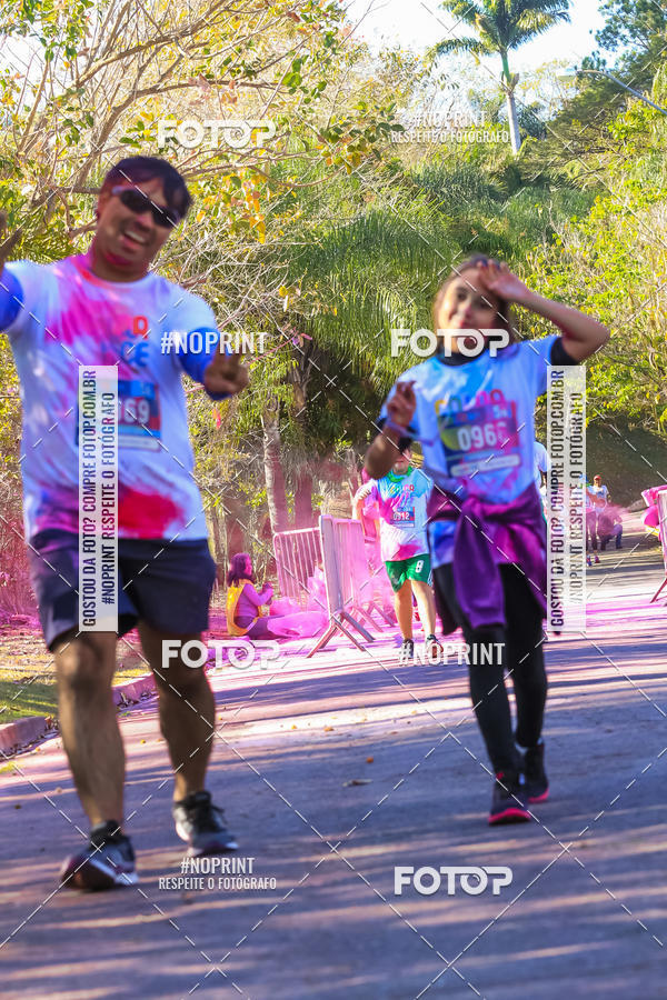 Buy your photos of the eventColor Race Brasil - Campinas on Fotop