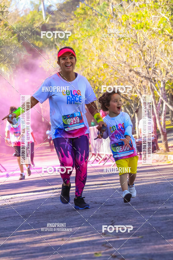 Buy your photos of the eventColor Race Brasil - Campinas on Fotop