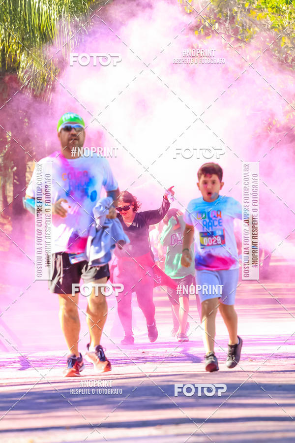 Buy your photos of the eventColor Race Brasil - Campinas on Fotop