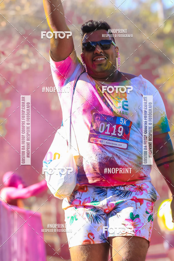 Buy your photos of the eventColor Race Brasil - Campinas on Fotop