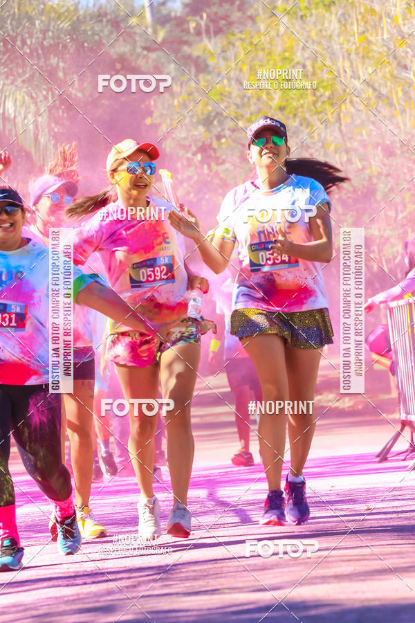Buy your photos of the eventColor Race Brasil - Campinas on Fotop