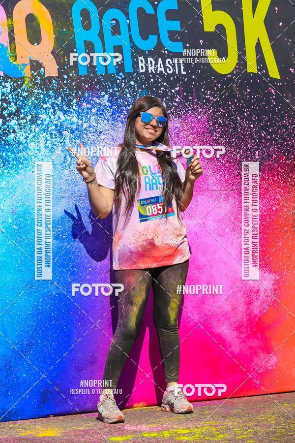 Compre as suas fotos do eventoColor Race Brasil - Campinas no Fotop