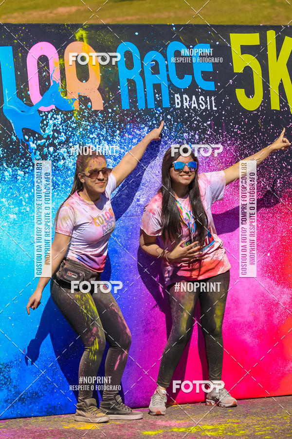 Compre as suas fotos do eventoColor Race Brasil - Campinas no Fotop