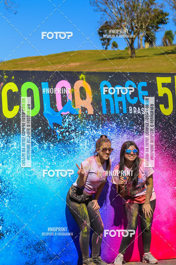 Compre as suas fotos do eventoColor Race Brasil - Campinas no Fotop