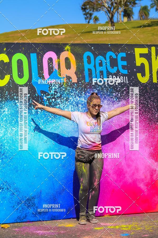 Compre as suas fotos do eventoColor Race Brasil - Campinas no Fotop