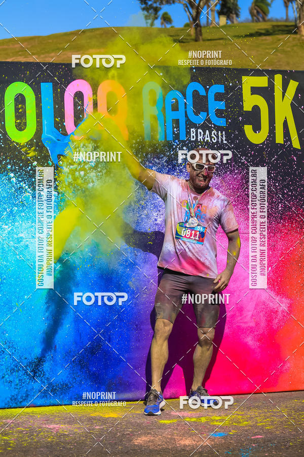 Compre as suas fotos do eventoColor Race Brasil - Campinas no Fotop