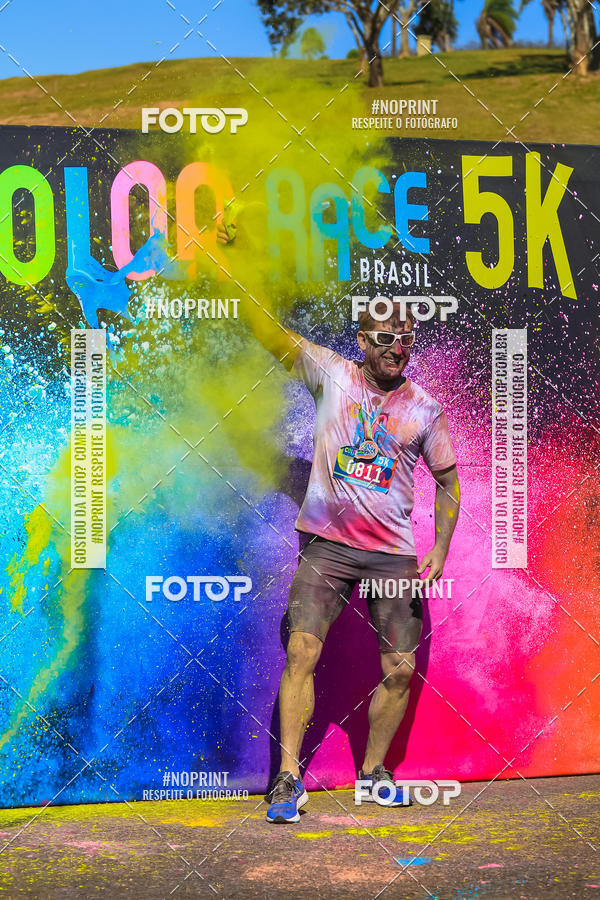 Compre as suas fotos do eventoColor Race Brasil - Campinas no Fotop