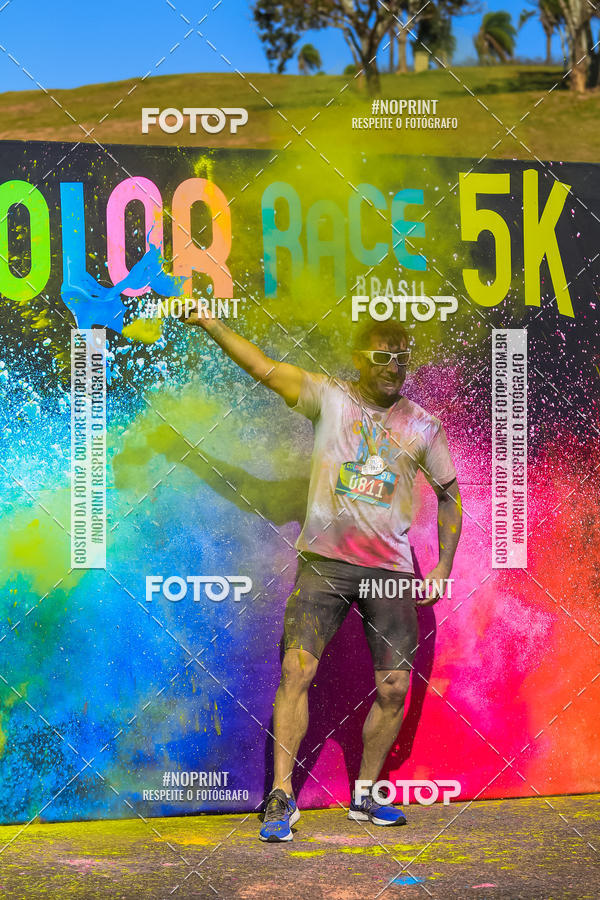 Compre as suas fotos do eventoColor Race Brasil - Campinas no Fotop
