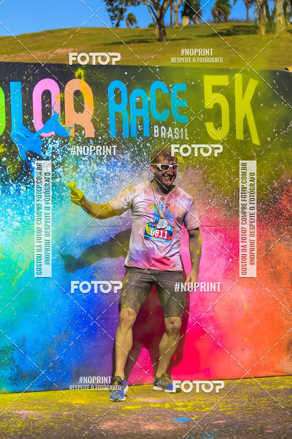Compre as suas fotos do eventoColor Race Brasil - Campinas no Fotop