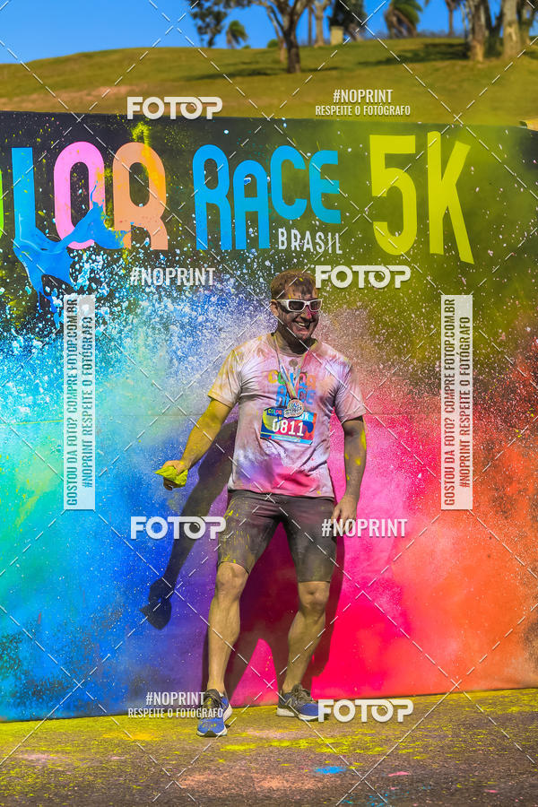 Compre as suas fotos do eventoColor Race Brasil - Campinas no Fotop