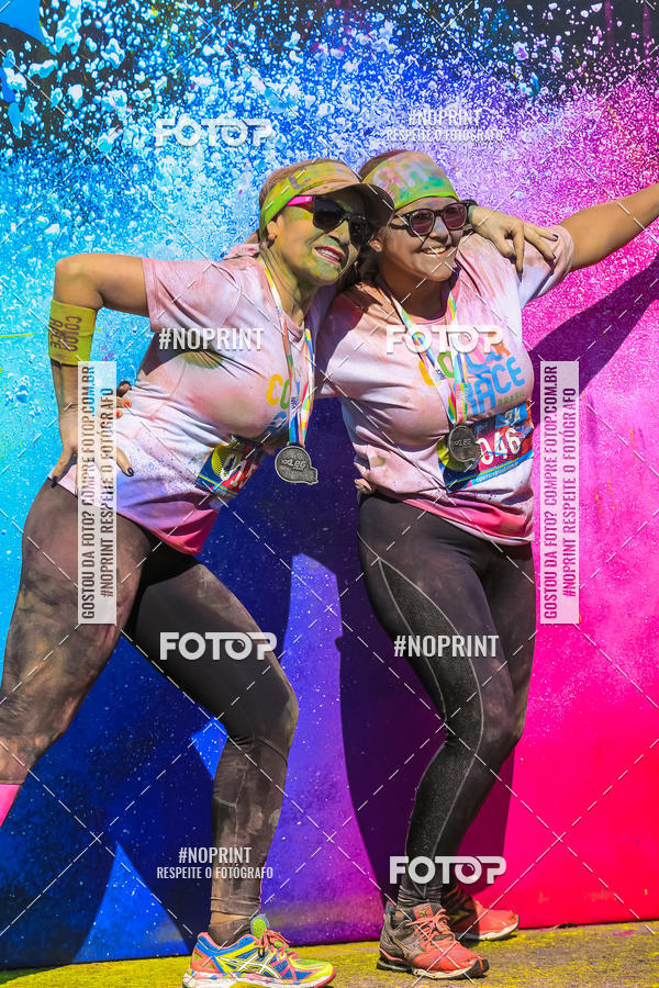 Compre as suas fotos do eventoColor Race Brasil - Campinas no Fotop