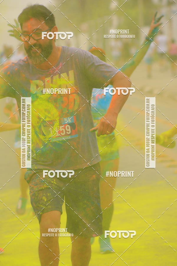 Compra tus fotos del eventoColor Race Brasil - Guaruj En Fotop