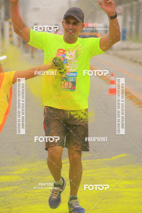Compre as suas fotos do eventoColor Race Brasil - Guaruj no Fotop
